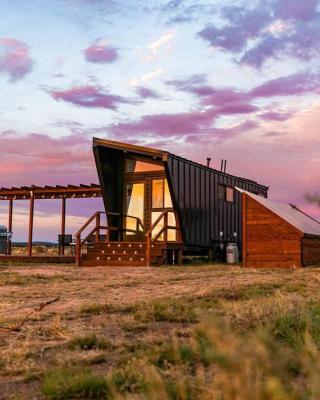 Grand Canyon Stargazing Off-Grid Tiny Home
