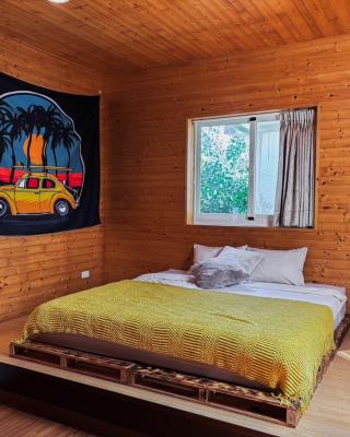 B&B American Style cabin 5 minutes from the sea