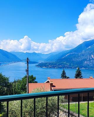 Blu dipinto di blu - Como Lake View - Perledo