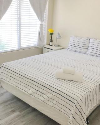 Comfortable Big bedroom in the house for rent-03