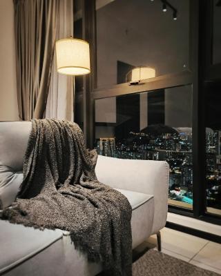 Urban Suites TWO Or THREE Bedroom Georgetown by ANC