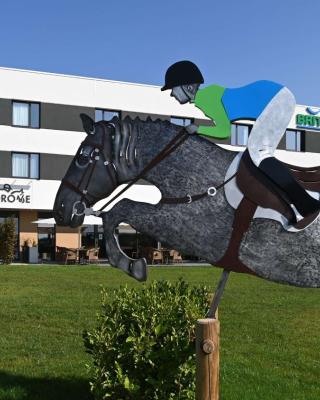 Brit Hotel Ploermel - Hotel de l'Hippodrome