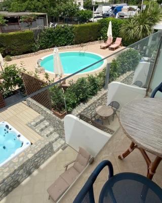 Capri Bougainville Luxury Boutique Hotel