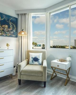 GalleryOne Doubletree Hilton GC Turtle Cove