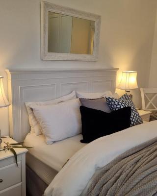 Winemakers Cottage at Treetops Red Hill