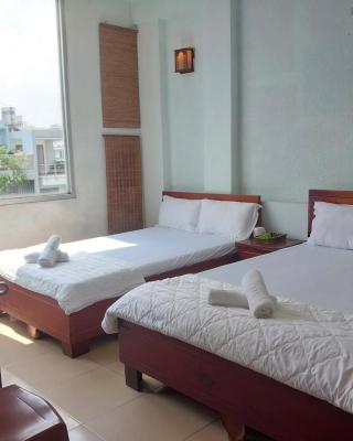 Khách sạn Mai Hoàng 2