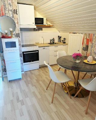 Centralt och havsnära på Stensö