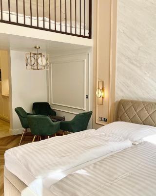 Carlsbad Grand studio Michal