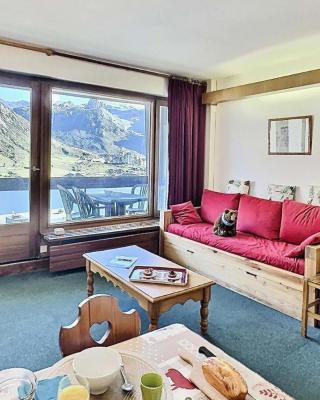 Résidence Le Bec Rouge - Studio 4 personnes à Tignes ski aux pieds et proche des commerces dans le quartier du Lac. Vue imprenable sur le Lac. MAE-2118
