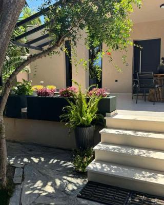 Malvina homes Karteros