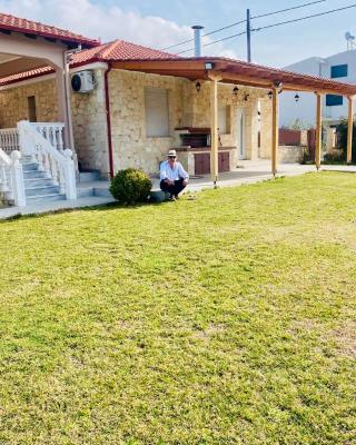 Holly George Villa