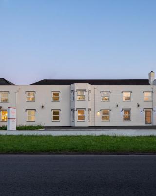 Ramada by Wyndham Cheltenham