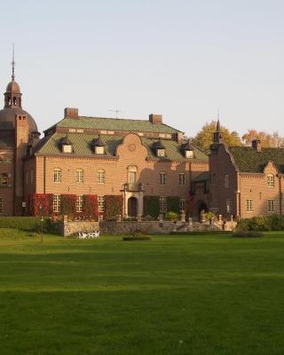 Engsholms Slott - Adults Only