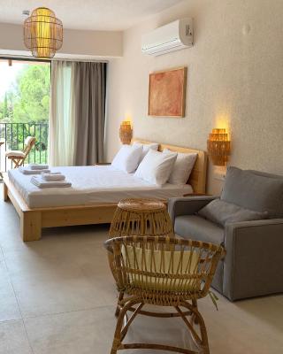 Rue Rooms