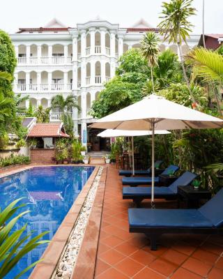 Tan Sokchea Boutique