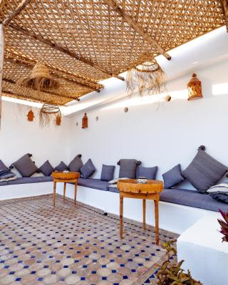 RIAD AMANA
