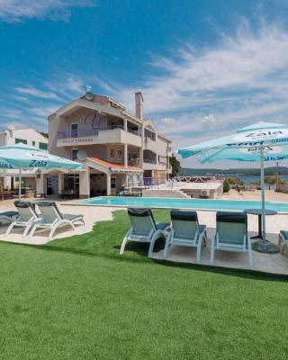Villa Lavanda - family friendly, beachfront