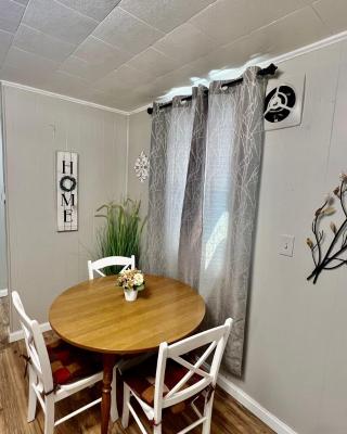 Cozy Buffalo Home-Sleeps 3