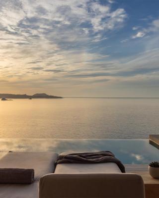Domes White Coast Milos, Adults Only - Small Luxury Hotels of the World