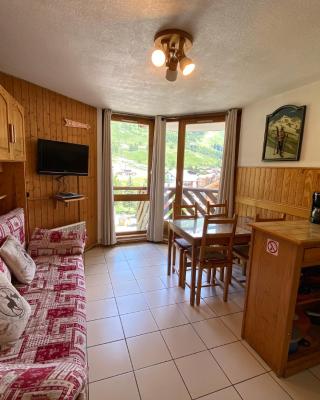 1 Bedroom appt with mountain views