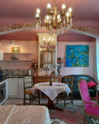 Studio Magenta