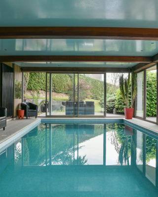 Superbe villa avec piscine intérieure, sauna, jacuzzi et salle de sport