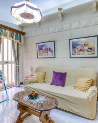 Spacious 4BR Terraced House with Rooftop Access by 360 Estates