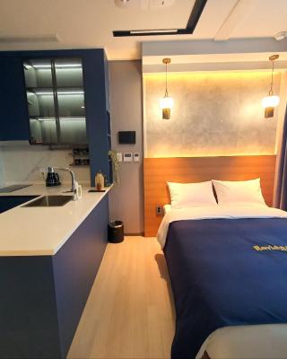 라비앙즈-Raviens-Elliy's Room