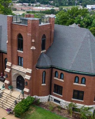 Gothic Heights Inn
