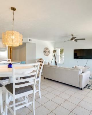 Cedar Key Condo with Balcony and Gulf Views!