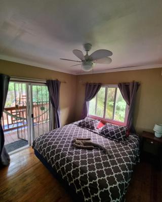Roatan Backpackers' Hostel