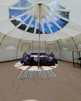 Luna Rock Glamping Brezoi - Blue Scai