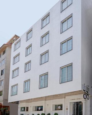 The Gordon House Hotel, Colaba