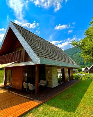 Lux Chalet - Sauna and Hot Tub