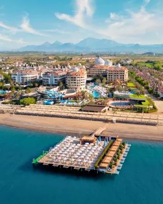 Kirman Belazur Resort & Spa