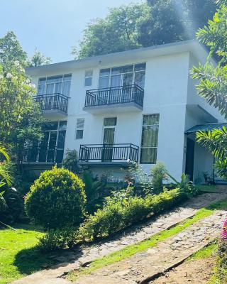 kandy hill villa