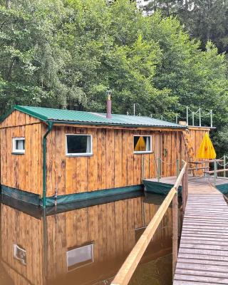 Houseboat U Vodníka