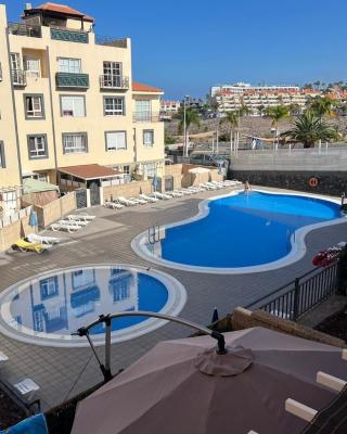 Arcoiris Paradise A 300 metros de la playa ,piscina y parque infantil