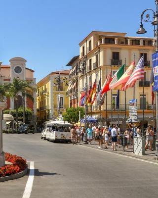 Grace Suites Sorrento