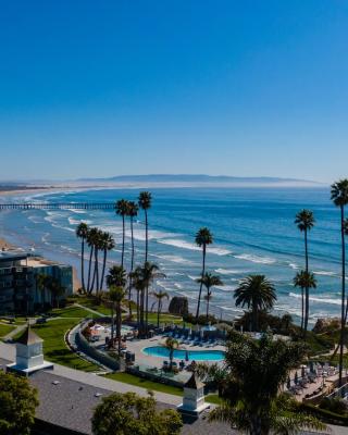 SeaCrest Oceanfront Hotel