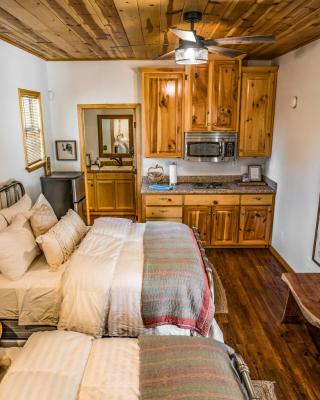 Coppermoon Cabin