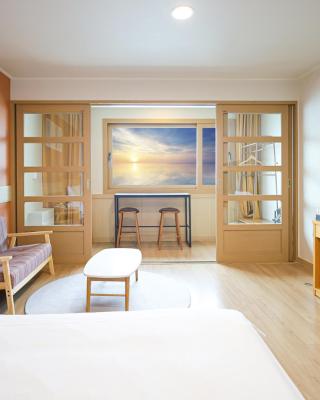 Fantastic Ocean View Sydney Hotel