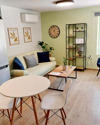 Diamond Apartment