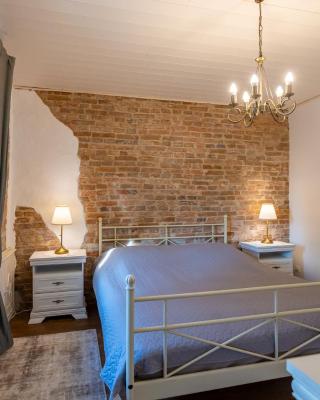 Aadma Guesthouse