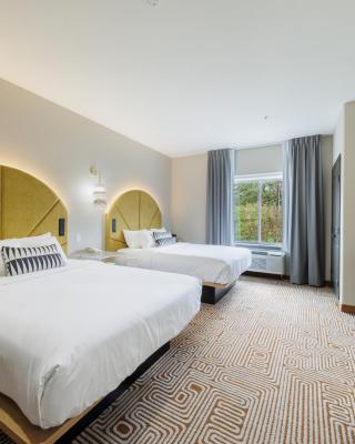 Blanco River Hotel