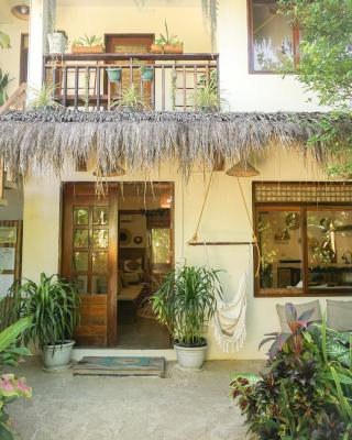 Greenhouse Siargao Roadside Boutique Apartments
