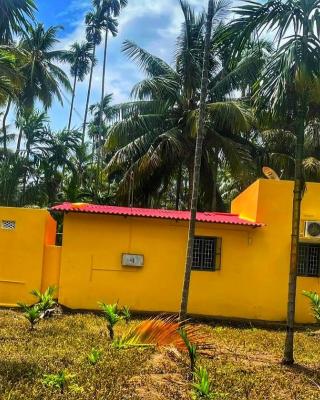 Shivalaya Farmstay Located amdist Coconut Farm with River access Near Isha,Adiyogi,Siruvani
