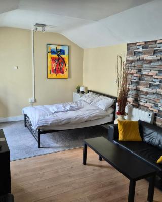 17A DB Airbnb