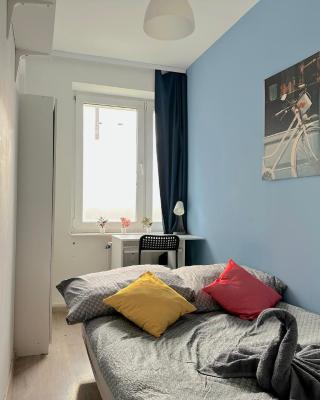 Lama Room - 10 Minutes to Gdańsk Old Town & Seaside