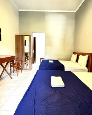 Ketapang Guesthouse Echo Beach Canggu